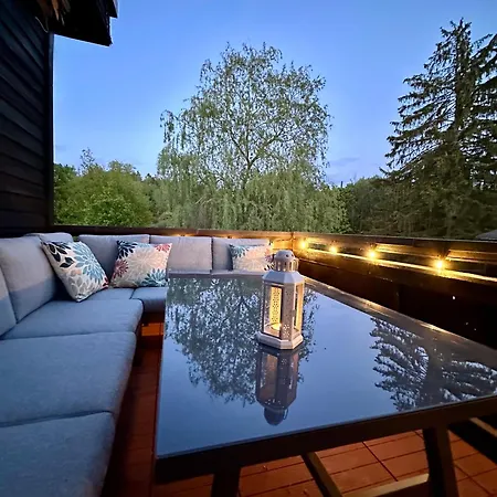 Apartament Pavillon Am Kurpark - Bewertet Von Familien! Zentral, Modern, Ruhig - Mit Balkon, Grill, Parkplatz, Wallbox Und Inklusive Waeschepaket *