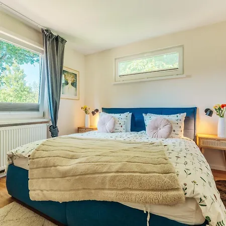 Pavillon Am Kurpark - 80 Qm - Balkon & Grill - Wallbox - Inklusive Waesche *