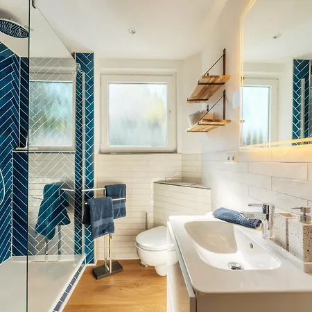 Pavillon Am Kurpark - 80 Qm - Balkon & Grill - Wallbox - Inklusive Waesche Lejlighed