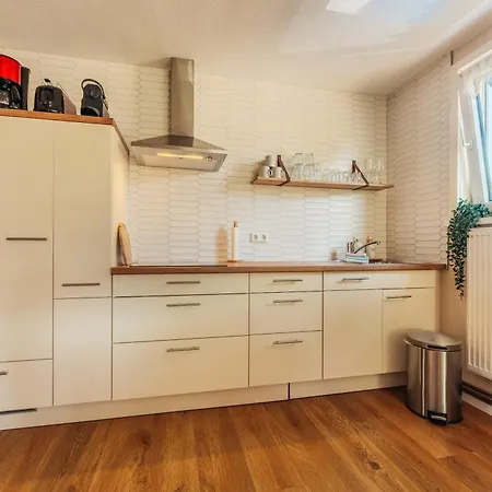 Pavillon Am Kurpark - 80 Qm - Balkon & Grill - Wallbox - Inklusive Waesche *